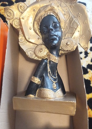 Altın Kaplama Parlak Kadın Figürü - Görsel 10