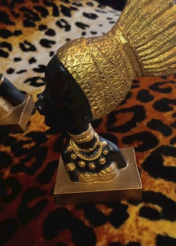 Altın Kaplama Parlak Kadın Figürü - Görsel 3