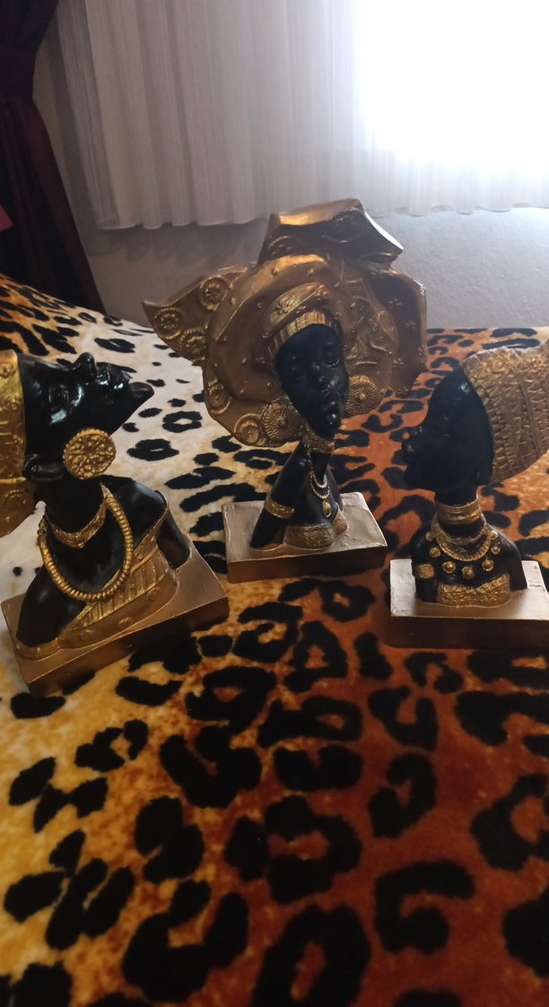 Altın Kaplama Parlak Kadın Figürü - Görsel 5