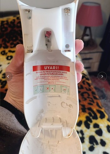 Beyaz Air Wick makineleri 2'li - Görsel 3