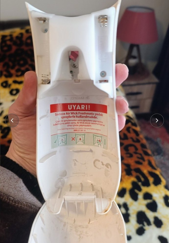 Beyaz Air Wick makineleri 2'li - Görsel 3