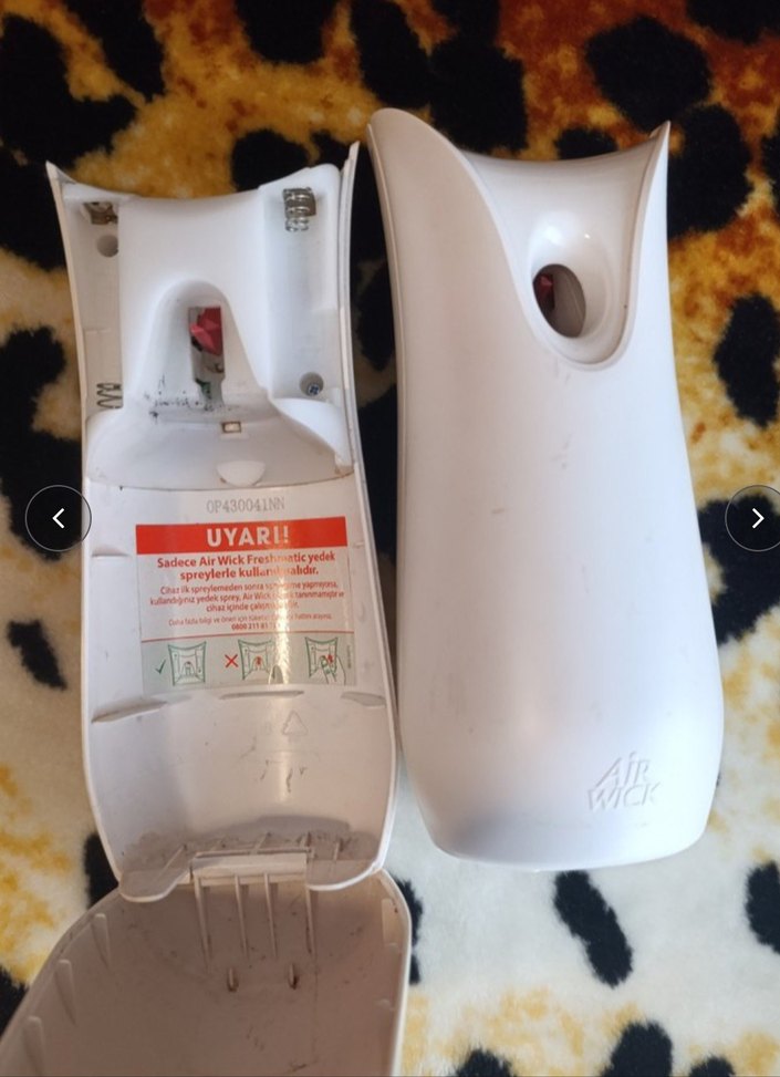 Beyaz Air Wick makineleri 2'li - Görsel 4