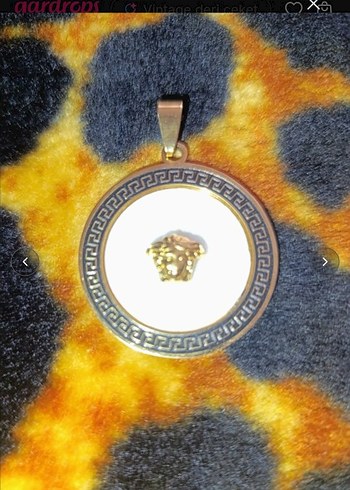 VERSACE 2 Lİ KOLYE UCU - Görsel 4