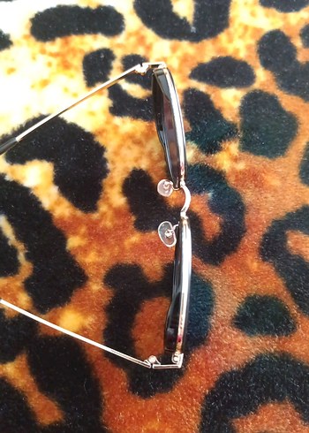 Renkli Rock Punk Kadın Gözlüğü Fermuarlı Kılıfla - Görsel 4