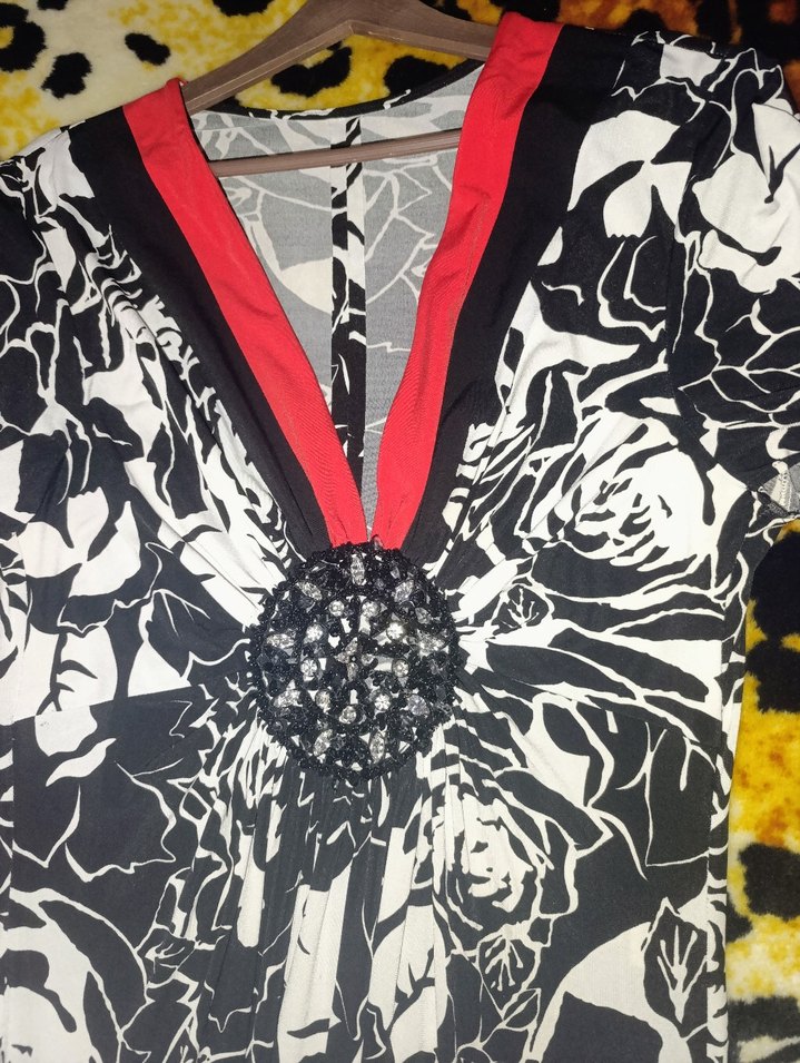 ÖZEL TASARIM ÇOK ŞIK ELBİSE - Görsel 4