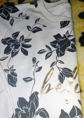 H&M Uzun Kollu Beyaz Desenli Kadın Sweatshirt - Görsel 8