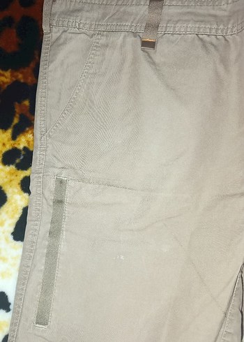 Erkek Bej Kemerli Rahat Kesim Şort - Görsel 2