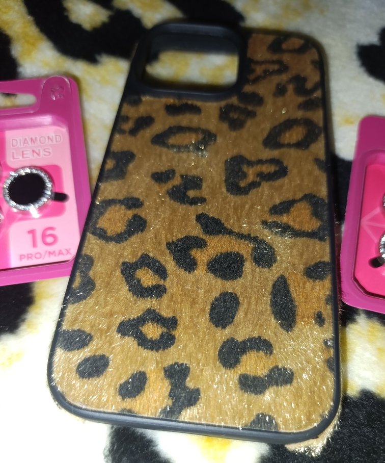 Kahverengi Kürklü Leopar Desenli Telefon Kılıfı 16PROMAX - Görsel 2