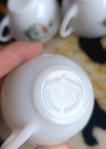 Papatya Desenli Beyaz Fincan Takımı - Görsel 8