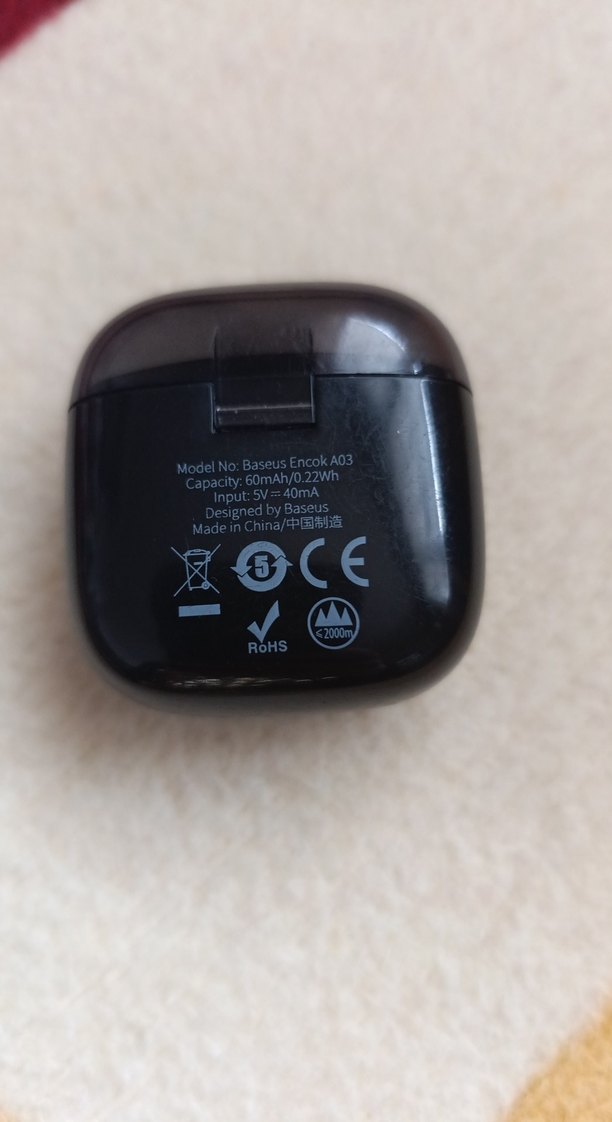 Baseus Siyah Kablosuz Kulaklık - Görsel 3