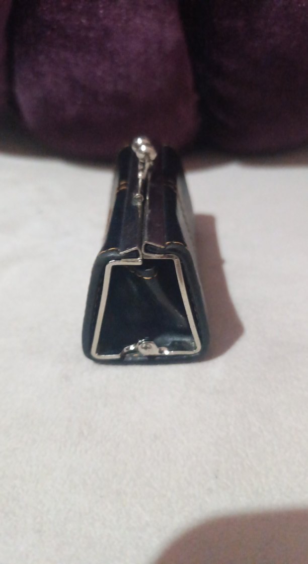 Siyah Deri Tokalı Vintage Kadın Cüzdanı - Görsel 2