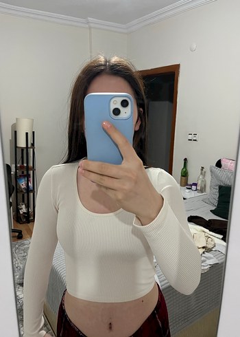 Beyaz Uzun Kollu Crop Üst