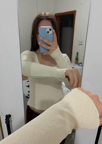 xs Beden ten rengi Renk Bej V Yaka Uzun Kollu İnce Bluz