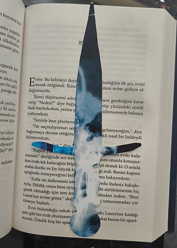 M. Rise - Gözlük ve Ay Romanları - Görsel 5