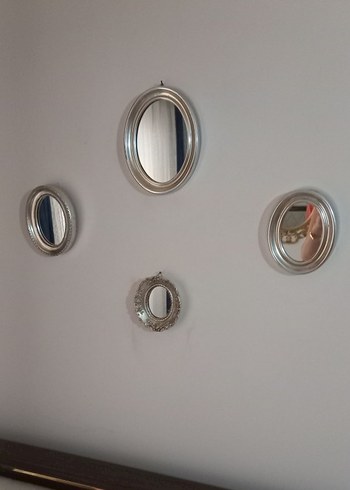Gri Oval ve Yuvarlak Duvar Aynaları Seti