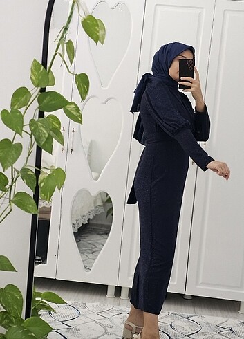 Diğer Lacivert simli abiye