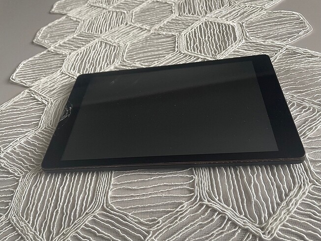 Diğer İntel next book model:NXW8QC 16G