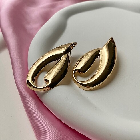 Vıp Twist Model Gold Küpe