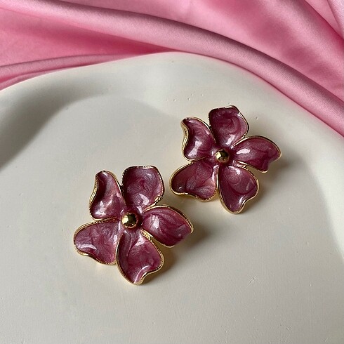  Beden Vıp Gold Flower Küpe