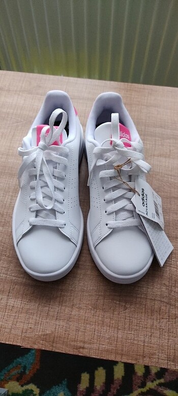 Adidas advantage 