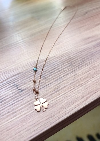 Beden turkuaz Renk Turkuaz Boncuklu Minimalist gümüş Yonca Kolye