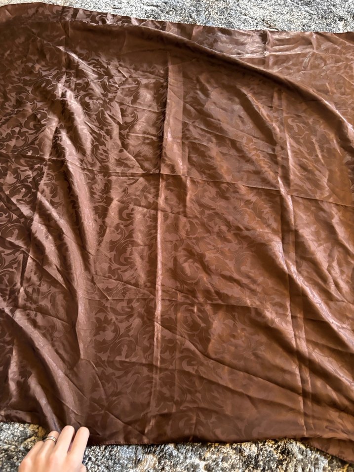 Kaygan eşarplardandır - Görsel 3