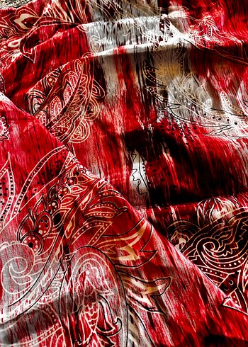 Kaygan eşarplardandır - Görsel 4