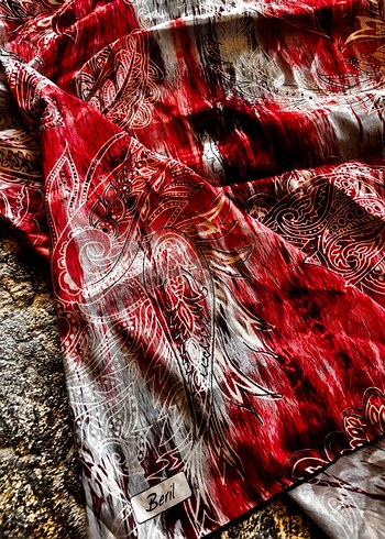 Kaygan eşarplardandır - Görsel 5