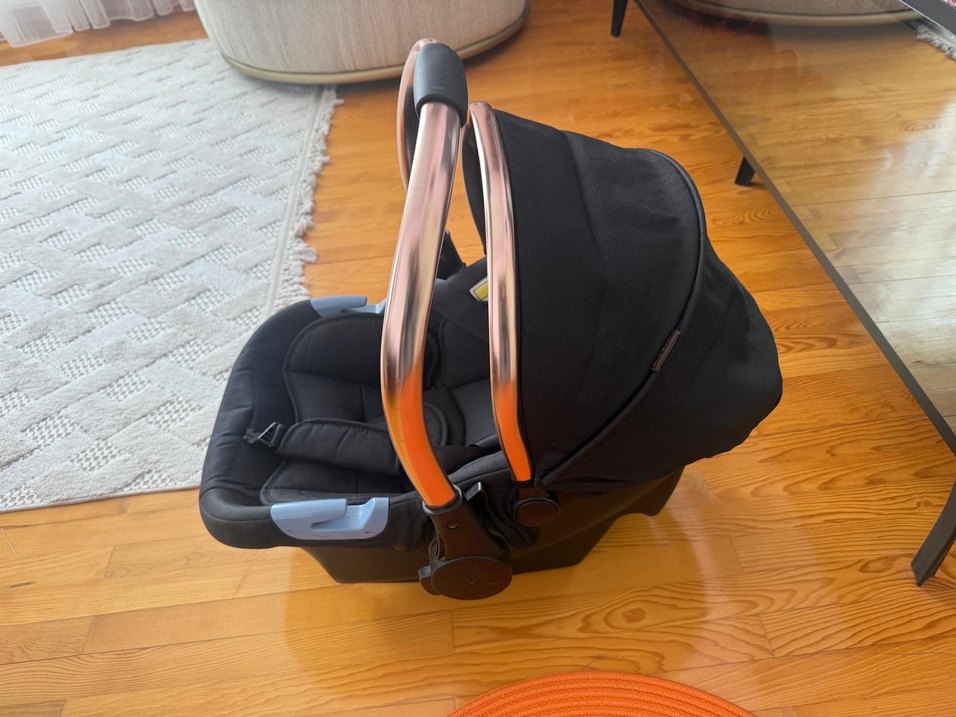 Siyah Bebek Oto Koltuğu Taşıyıcı - Görsel 3