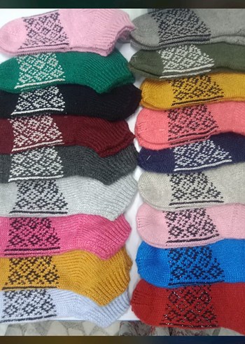 Kadın Renkli Örgü Çorap
Tekli fiyatıdır - Görsel 2