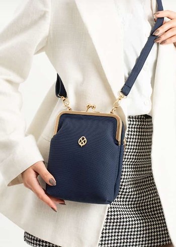 Tokalı Kadın Çanta - Görsel 2