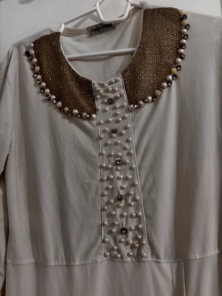 Uzun Kollu Beyaz taşlı ve simli Tunik - Görsel 3