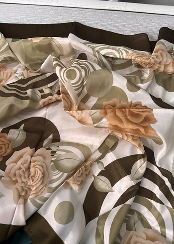 Kaygan eşarp - Görsel 2