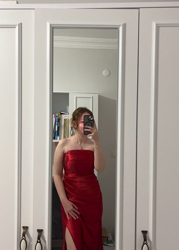 Parlak Kırmızı Straplez Midi Elbise - Görsel 4