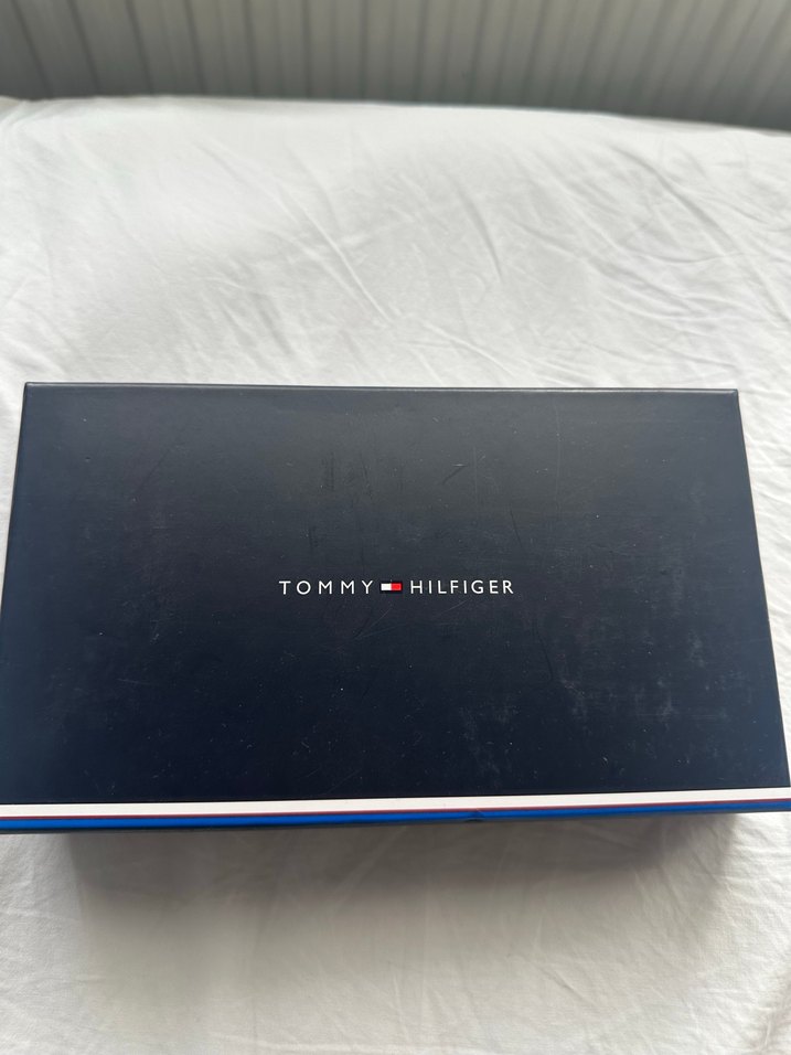 Tommy Hilfiger Siyah Kadın Deri Cüzdan - Görsel 5
