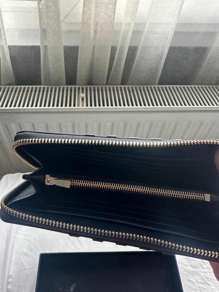 Tommy Hilfiger Siyah Kadın Deri Cüzdan - Görsel 4