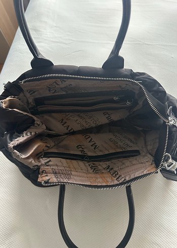 Siyah Fermuarlı Kapitone Kadın Omuz Çantası - Görsel 3