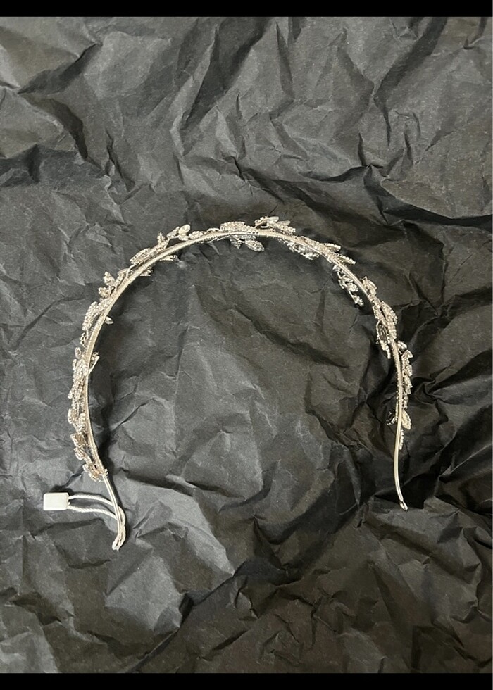 Vakko Gelin Tacı - Görsel 2