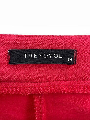 34 Beden çeşitli Renk Trendyol & Milla Mini Şort %70 İndirimli.