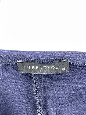 36 Beden lacivert Renk Trendyol & Milla Düz Kesim %70 İndirimli.