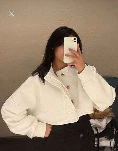 s Beden Beyaz Crop Sweatshirt