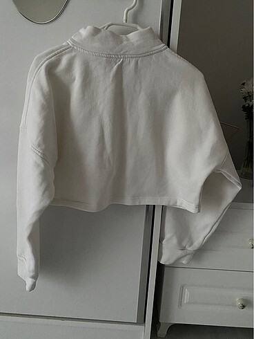 Diğer Beyaz Crop Sweatshirt