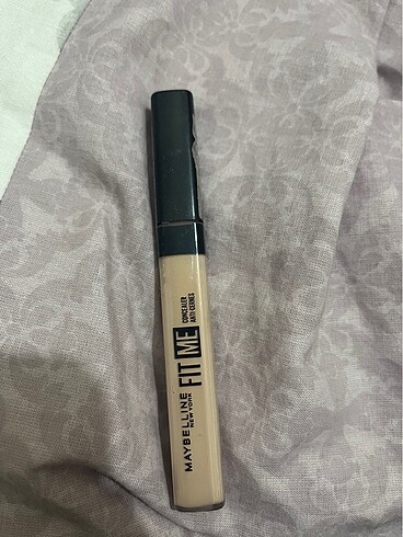 Maybelline fit me kapatıcı