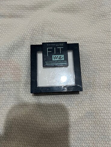 Maybelline pudra