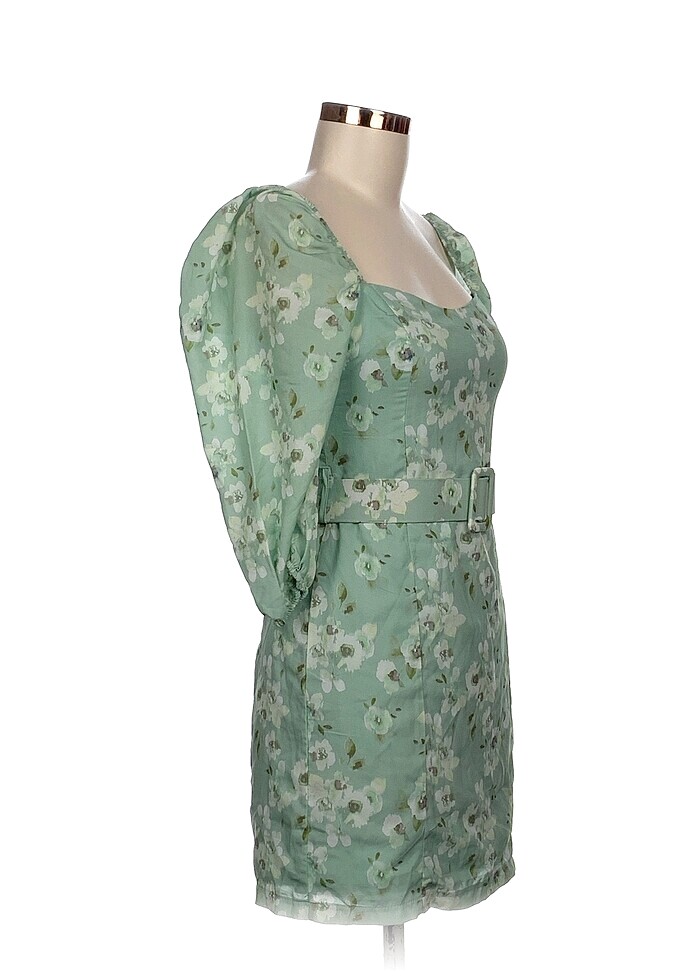 Trendyol & Milla Kısa Elbise %70 İndirimli. - Görsel 2