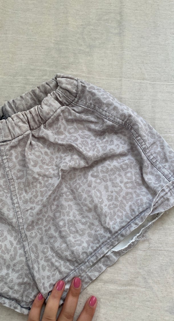 Gri Salaş Mini Şort - Görsel 2