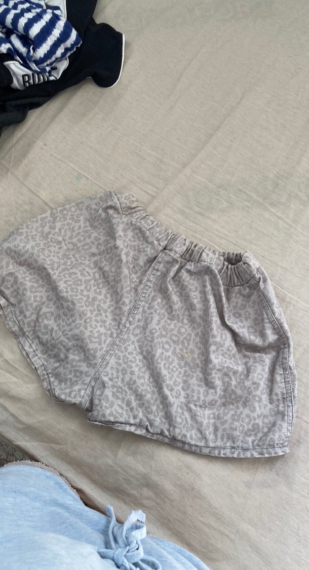 Gri Salaş Mini Şort - Görsel 4