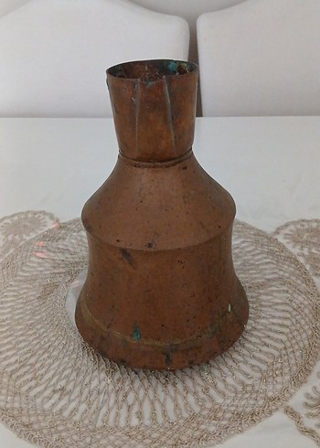 Diğer bakır güğüm