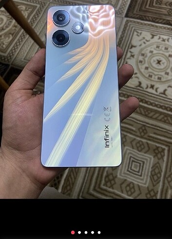 İnfinix hot 30 beyaz renk 256 GB RAM 
