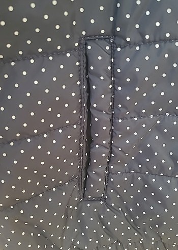 Lacivert Puantiyeli Kadın Kısa Mont - Görsel 3